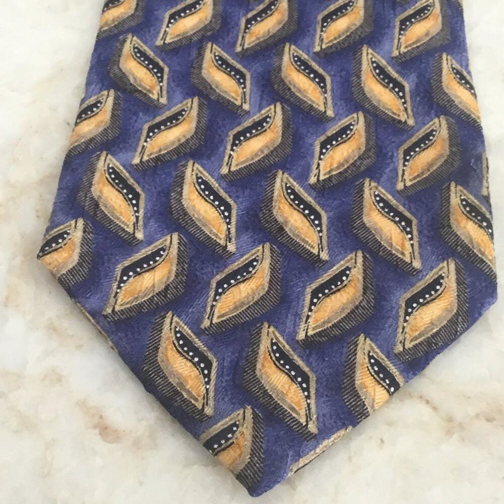 J.Z. RICHARDS TIE - Picture 1 of 4